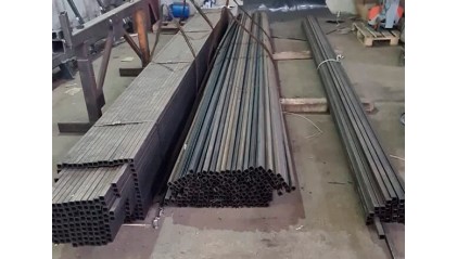 трубу стальную профильную Б/Ш квадратную 200x200x5 мм Ст3сп купить в Самаре